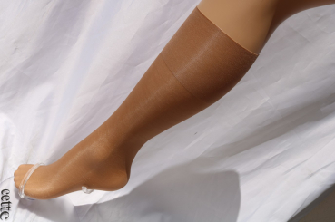 Preview: Platino Cleancut 15 - Kniestrumpf - Glänzend - 2 Paar pro Pack - 15 DEN Preview: Platino Cleancut 15 - Kniestrumpf - Glänzend - 2 Paar pro Pack - 15 DEN